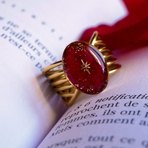 Eclat - Bague - Cabochon en pétale de rose (Doré) - Personnalisable